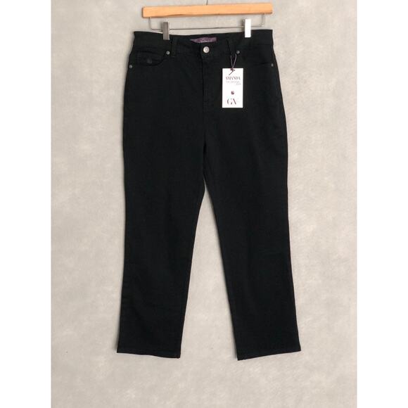 Gloria Vanderbilt Women's 12P Short Amanda Original Slimming Jeans Black NEW - Picture 1 of 7
